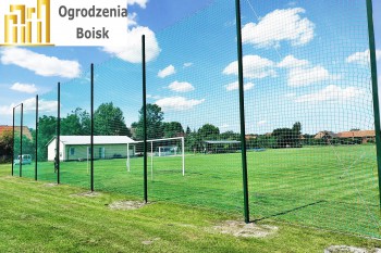 Boisko sportowe - Zewnętrzna siatka na boisko - Zewnętrzne siatki ochronne